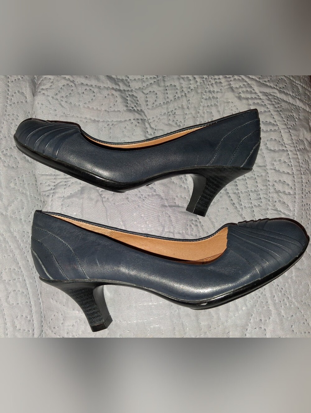 NWOT Euro Soft by Sofft - Vannah Navy Blue Pumps Sz 7 1/2M